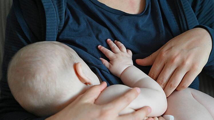 Leitlinie zum Stillen: Sechs Monate auch in Deutschland empfohlen