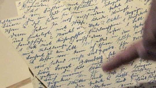 In diesem Brief schreibt ein ehemaliger Nachbar,was aus den Fleischmanns wurde, die in Deutschland blieben. Foto: Josef Hofbauer