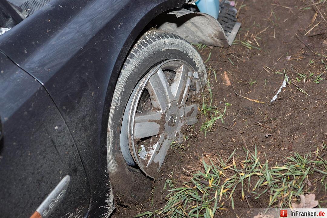 Zwei Schwerverletzte nach Unfall auf der A73