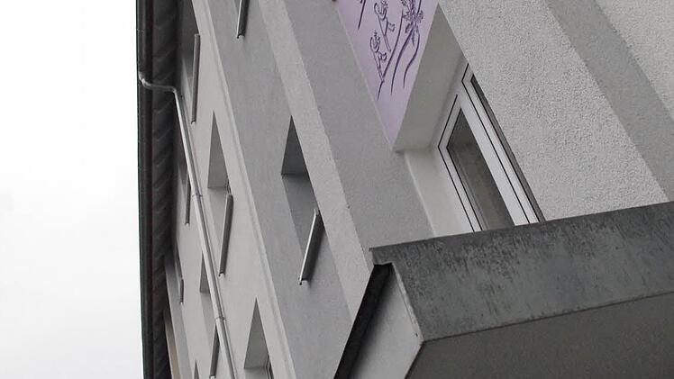 Fassade von Kronacher ZBI-WohungenArchiv