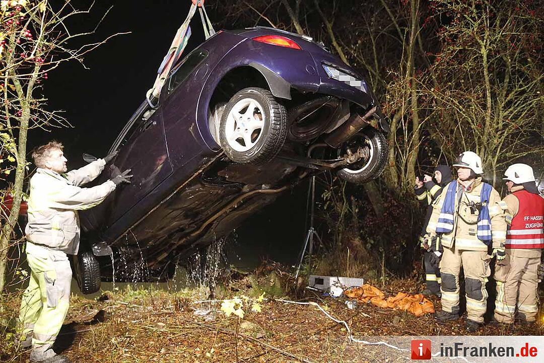Pkw rollt bei Theres in Main: 23-Jährige stirbt