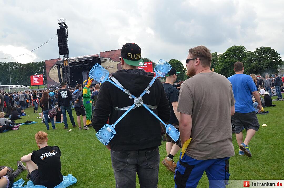 Die schrägsten Outfits bei Rock im Park 2016