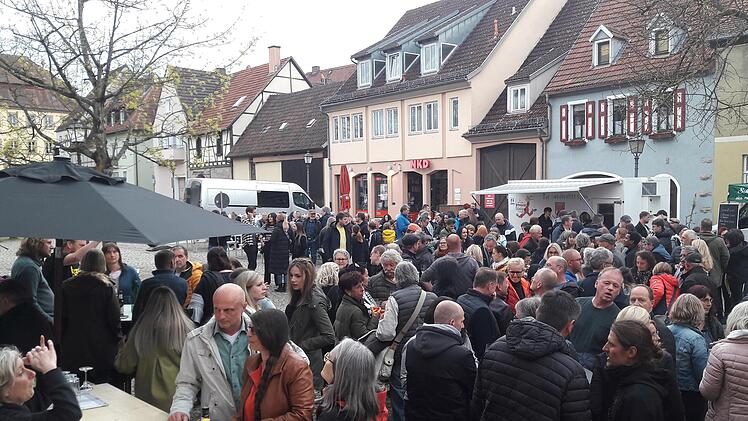 Zum Open-Air am Anger in Münnerstadt kamen über 300 Menschen.