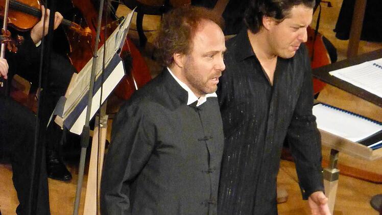 Daniel Kotlinski und Dmitry Korchak im "Heiligen Tempel".