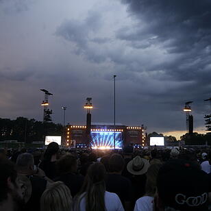 Rock im Park im Regen: Umwetter während Ärzte-Konzert