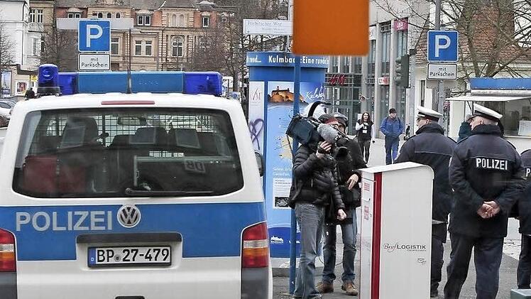 Die Zeiten sind vorbei, dass die Bundespolizei den Kulmbacher Bahnhof bewachen und für Ordnung sorgen muss. Nach den Plänen von Landkreis und Stadt Kulmbach soll sich künftig ein Streetworker um problematische Jugendliche auf der Straße kümmern. Foto: Jochen Nützel