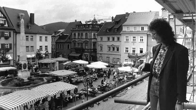 Blick von der Vereinshaus-Baustelle auf den Kulmbacher Wochenmarkt. Foto: BR-Archiv