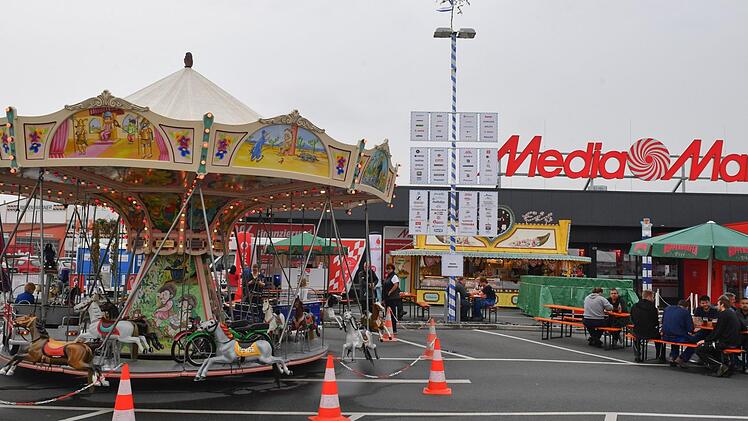 Der Media Markt feiert  mit einem Oktoberfest sein 30-jähriges Bestehen