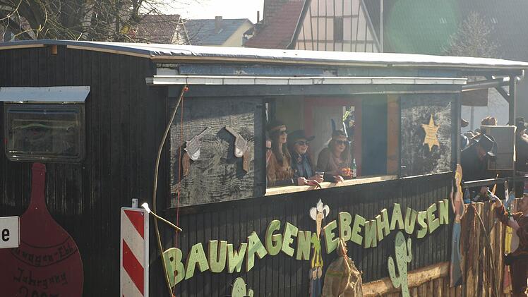 Faschingszug des FCSH Ebenhausen. Foto: Stefan Geiger