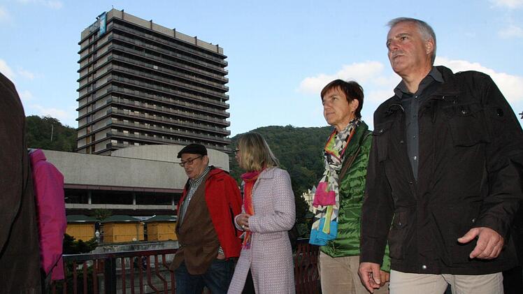 Für das Karlsbader Hotel Thermal, in dem die Kreisräte untergebracht waren, wurden einst historische Gebäude gesprengt. Foto: Ralf Ruppert