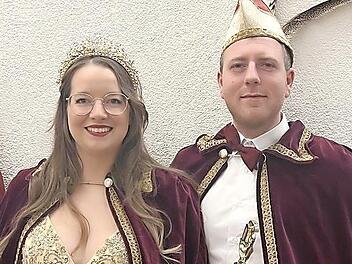 Das neue Prinzenpaar Jasmin I. und Lukas I.