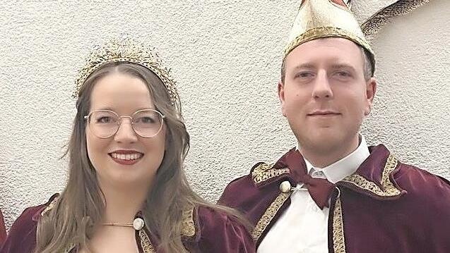 Das neue Prinzenpaar Jasmin I. und Lukas I.