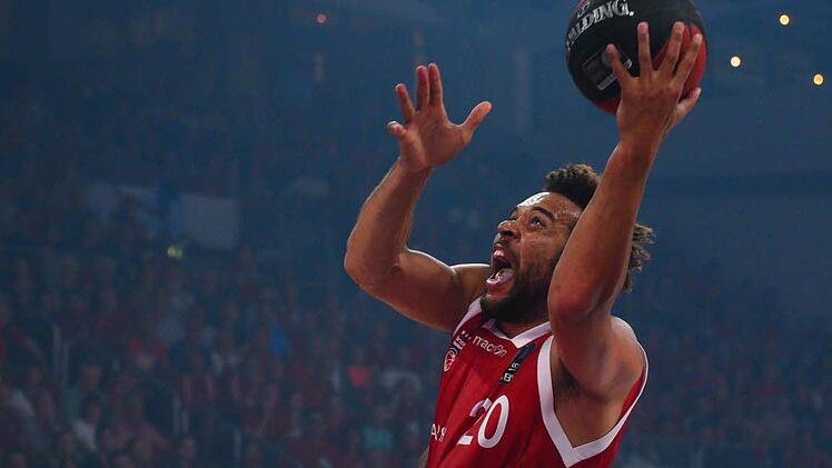 Am Mittwochabend empf&auml;ngt Brose Bamberg die BG G&ouml;ttingen. Ob der Tabellenf&uuml;hrer den n&auml;chsten Gegner &uuml;berrollt, lesen Sie in unserem Liveticker!  Foto: Armer, dpa