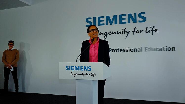 Janina Kugel vom Siemens-Vorstand