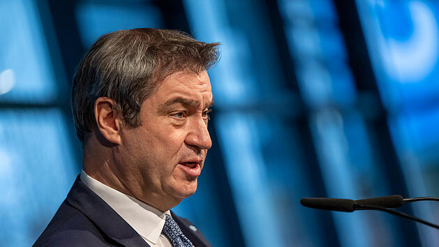 S&ouml;der warnt vor Angst und Panik: "Corona ist nicht das Ende der Welt"