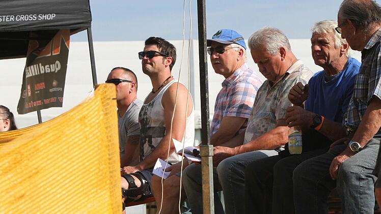 Fachsimpeln an der Strecke