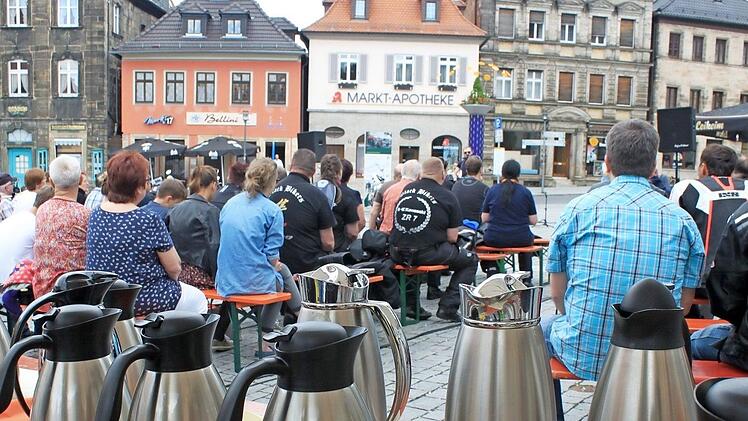 Geselligkeit und Kaffee waren auch Aspekte der Veranstaltung.