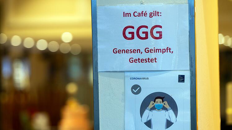 Die 3G-Regel (genesen, geimpft, getestet) könnte ab Dienstag auch im Landkreis Kulmbach gelten.