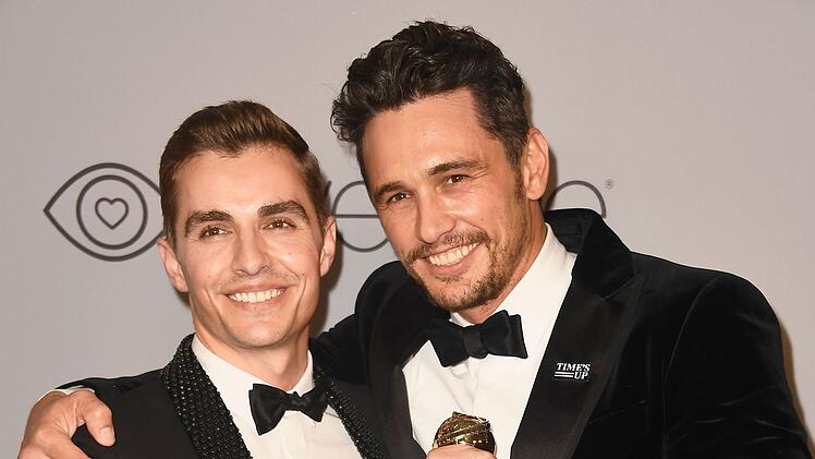 Dave Franco (links) wurde laut eigener Aussage als Kind von seinen Brüdern James (rechts) und Tom Franco "gefoltert".