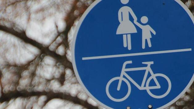 Landkreis Coburg: Bau von neuem Geh- und Radweg f&uuml;r Verkehrssicherheit bewilligt