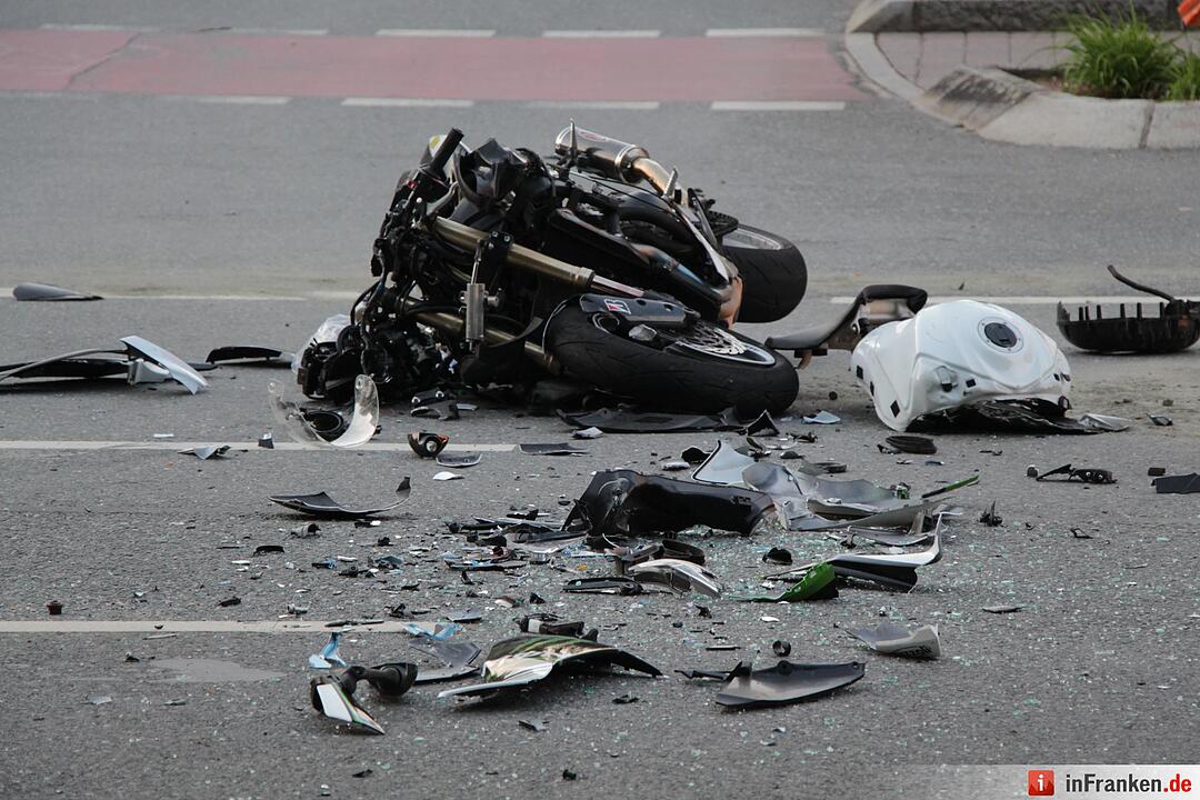 Schwerer Motorradunfall in Feucht