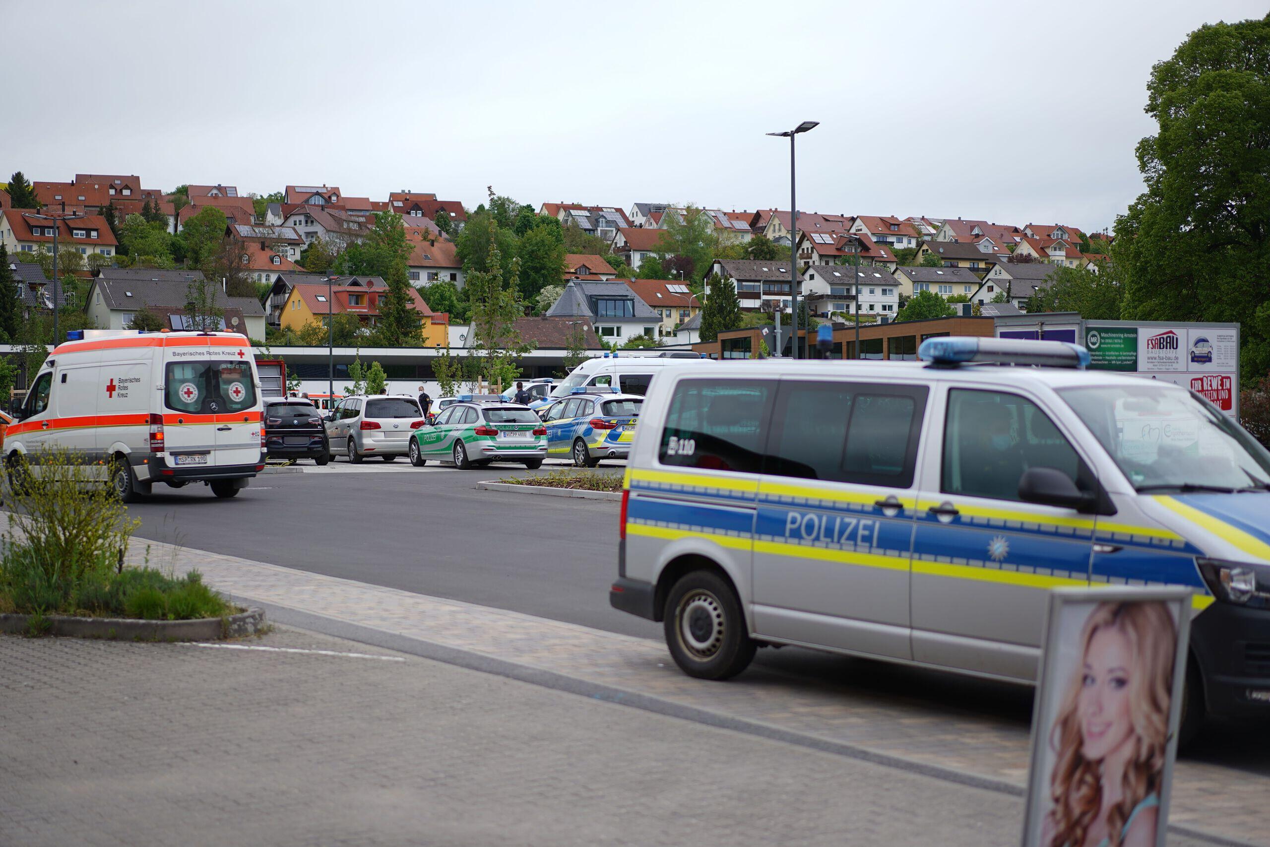 Nach Großeinsatz mit SEK Polizei findet gesuchten 48jähriger Mann in