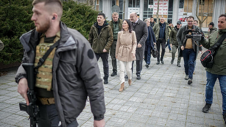 Ukraine-Krieg - Baerbock in Mykolajiw