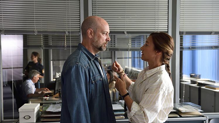 Cris Blohm (Johanna Wokalek) und Dennis Eden (Stephan Zinner) haben diesmal mehr mit dem Zeugenschutz als mit der Aufklärung eines Mordes zu tun.