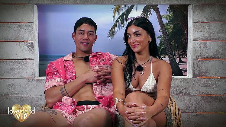 Das neue Traumpaar? Jennifer hat sich jedenfalls schwer in Nam verguckt.