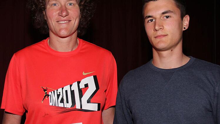 Die Sportler des Jahres 2012 sind Martina Greithanner und Antonov Dimitri.