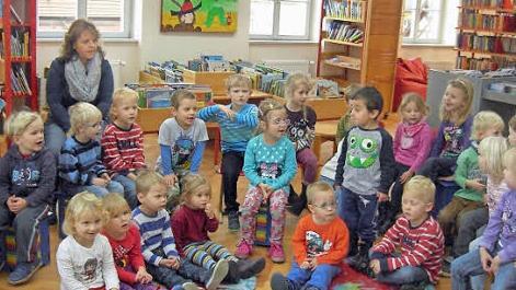 Die Bücherei in Hofheim schaut auf 2014 positiv zurück.  Foto: Gerhard Schmidt