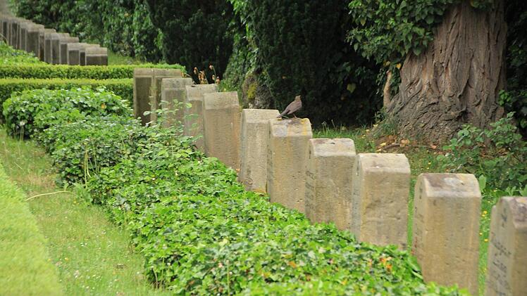 Der Heldenfriedhof in Höchstadt an der Aisch Foto: Christian Bauriedel