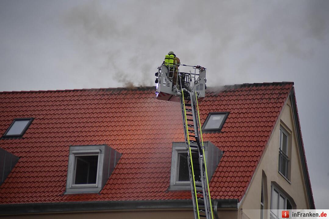 Dachstuhlbrand in der Geisfelder Straße in Bamberg