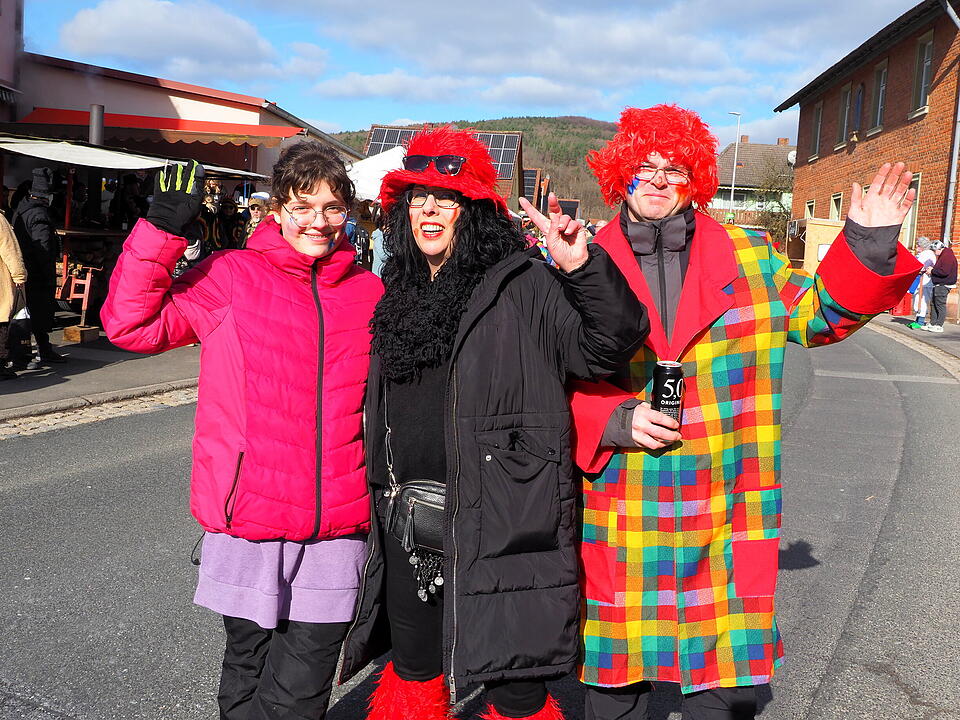 Wildes Faschingstreiben in Steinach an der Saale.