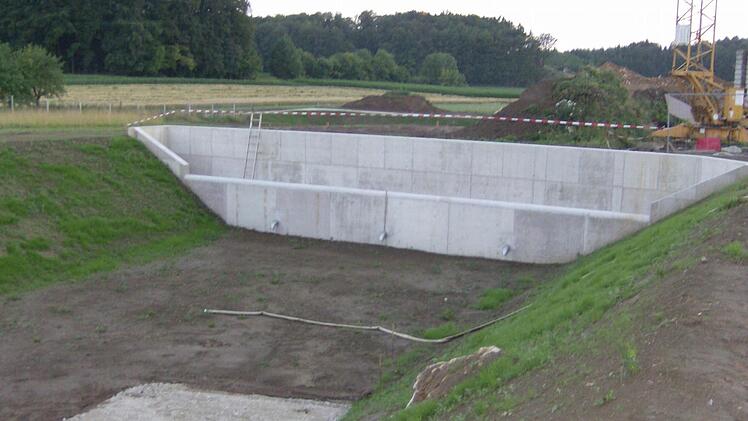 Der Bau der Abwasseranlage hat der Gemeinde Hiltpoltstein viel Geld gekostet. Foto: Petra Malbrich