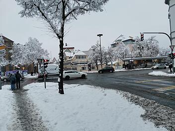 Schneemassen in Bamberg: Fahren die Busse am Dienstag wieder?