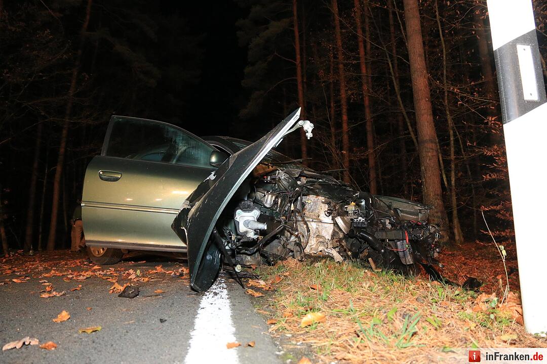 Schwerer Unfall wegen Wildwechsel bei Oberhaid