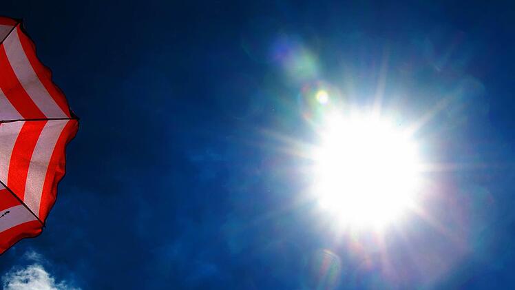 Wann wird's mal wieder richtig Sommer? Foto: Arno Burgi/dpa