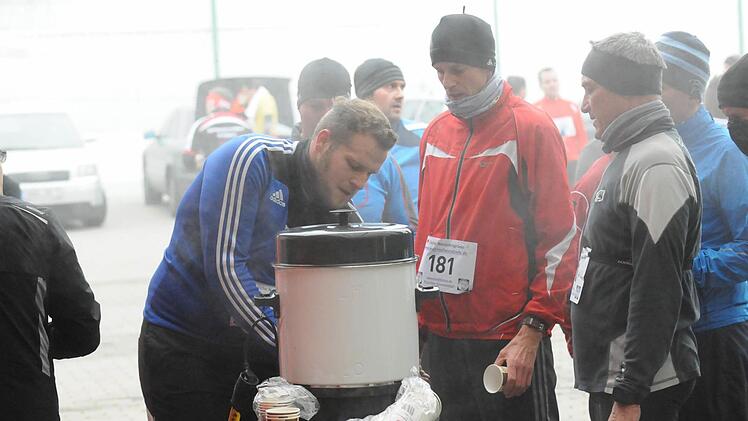 Impressionen vom Fuschter Silvesterlauf 2016. Foto: ssp