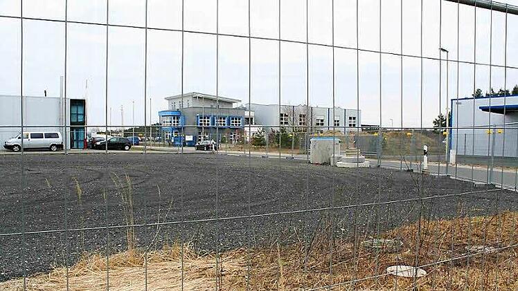 Die Gemeinde Pommersfelden will das Gewerbegebiet Limbach (Archivbild aus dem Jahr 2015) weiter erschießen.  Foto: Evi Seeger