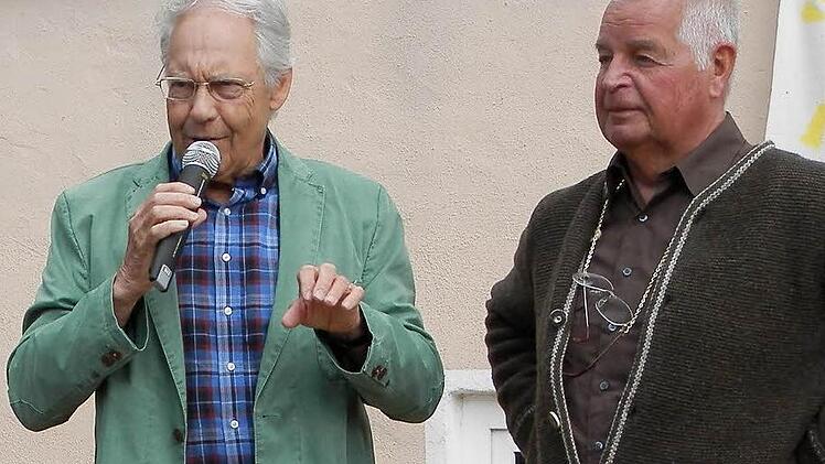 Wolfgang Zirkelbach und Hermann Meyer leiteten zunächst die nach Konfessionen getrennten Schulen, arbeiteten dann aber zusammen - und bekamen dafür eine Rüge. Foto: Fritsch