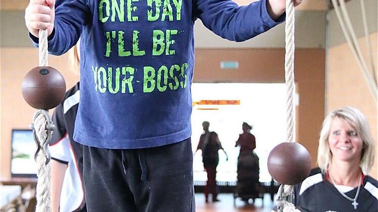 Selbstbewusste Kids beim FC.