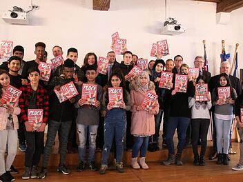 Im Januar hatten die Schüler der Klasse 8UEG der Rückertschule ihren Comic "Peace" im Rathaussaal präsentiert.Ulrike Nauer