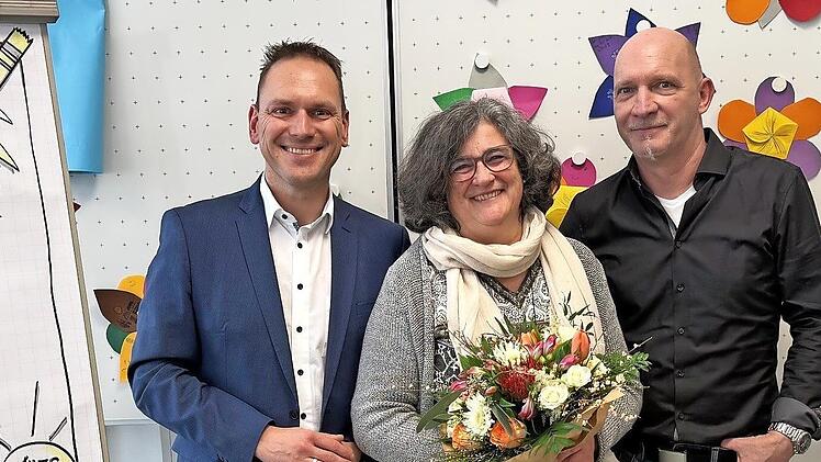 Von links B&uuml;rgermeister Mario G&ouml;tz, Andrea Leser, Frank von Schoen