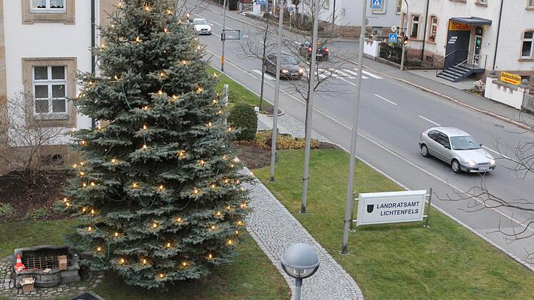 Um an, die Spitze des Baumes zu gelangen, ...