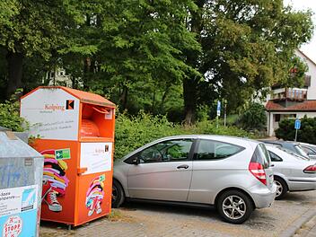 Diese Parkplätze werden künftig aus zwei Stunden Parkdauer beschränkte. So soll das Dauerparken unterbunden werden. Thomas Malz