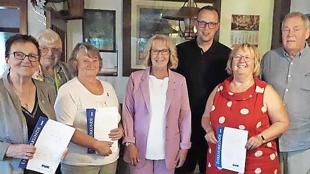 Der VdK-Ortsverband Wonsees zeichnete im Beisein von Bürgermeister Andreas Pöhner (Dritter von rechts) langjährige und verdiente Mitglieder aus.