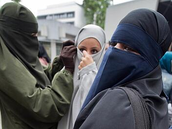 Das Bundesinnenministerium will Kinderehen verbieten. Foto: Boris Roessler/dpa