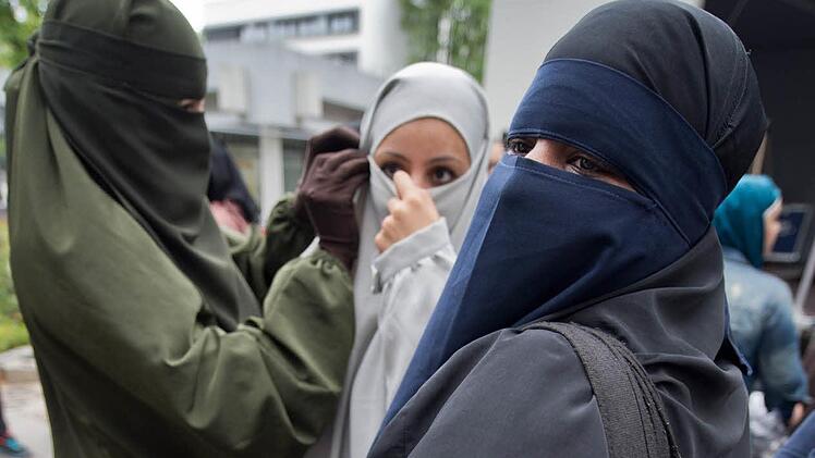 Das Bundesinnenministerium will Kinderehen verbieten. Foto: Boris Roessler/dpa