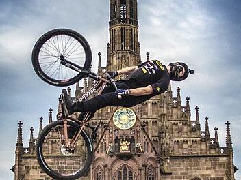 Nicholi Rogatkin beim Desctrict Ride. Foto: Flo Hagena / Red Bull Content Pool